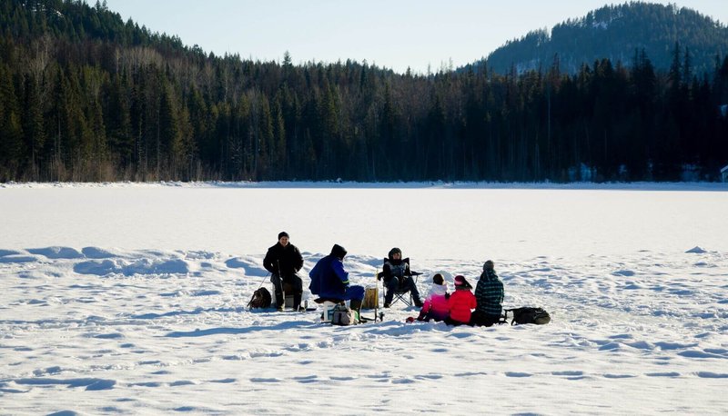 Introduction to ice fishing game online